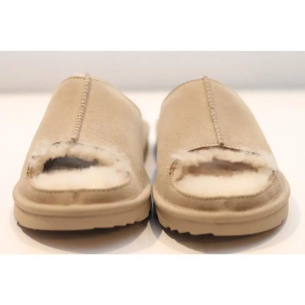UGG Greenport Slide Sz 5 youth